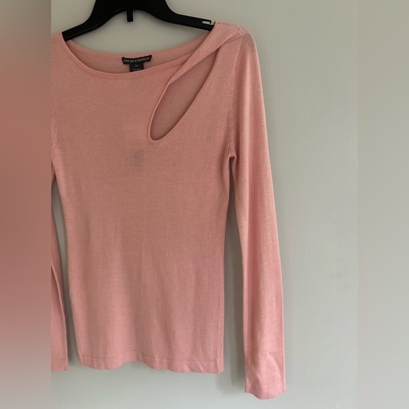 NWT CHELSEA & THEODORE Cashmere Blend Pink Asymmetrical Cutout Cozy Sweater | XS - Picture 8 of 14